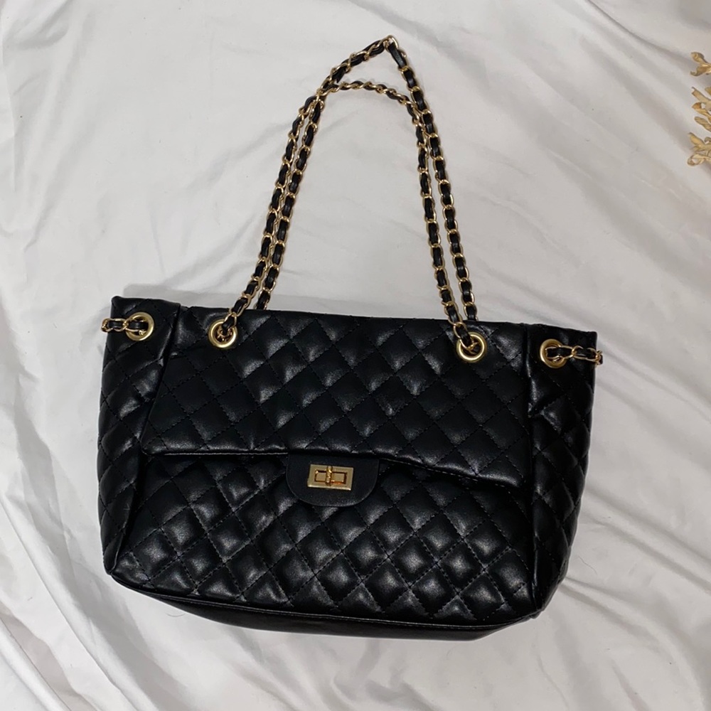 NEW Black Quilted Chain Purse